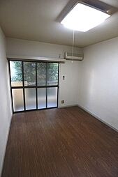 ユニバーサル用賀ハウス 203 2階1Kのリビング/ダイニング