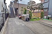 ★敷地内にバイク置場・お車は近隣にて月極がお探しできます★