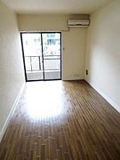 ★7．5帖のフローリングのお部屋です★