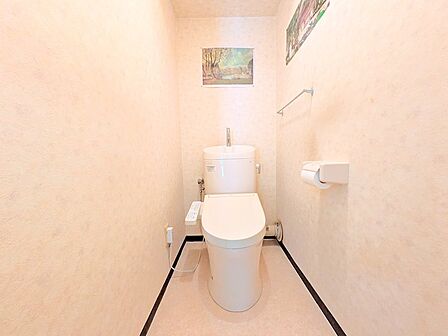 令和4年にトイレリフォーム済み♪
