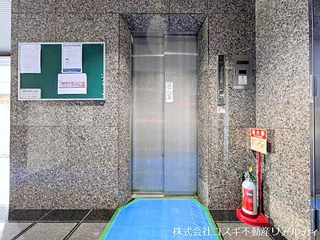 エレベーター完備!定期検査ももちろん行われております!