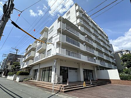 10階建てマンションの1階テナント☆
