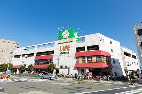 画像19:【スーパー】ライフ 千川駅前店まで707ｍ