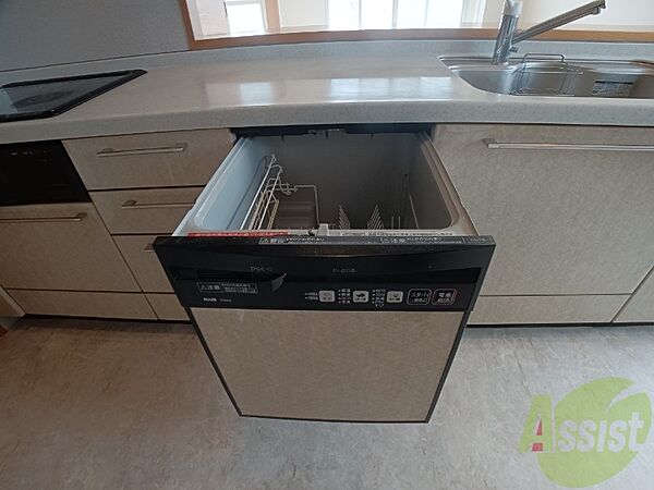 画像9:食器洗浄乾燥機付きのシステムキッチンです！