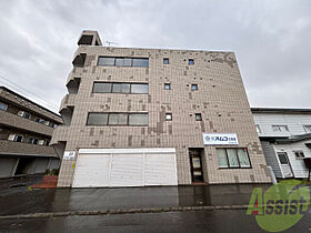 ウィーンの森壱番館  ｜ 北海道札幌市東区北四十二条東1丁目（賃貸マンション2LDK・4階・52.50㎡） その1