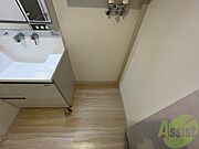 洗濯機はこちらの専用スペースに置けます！