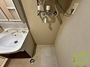 もちろん洗濯機置場は室内にあるので、いつでも洗濯できますよ〜