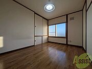 寝室は建具で仕切られているので、寝室の空間を作れますね！