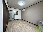 リビングを別角度から撮ってみました。家具の配置もしやすそう。
