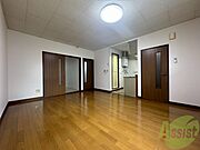 広くてキレイなお部屋が広がっていて、充実した生活が送れそう。