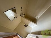 こちらはお風呂。一日の疲れをここで癒してください。