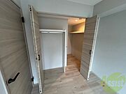 収納もバッチリあるのでお部屋が片付きますよ！
