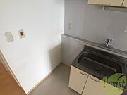 こちらに冷蔵庫を置けます。調理時の動線もばっちり効率的。