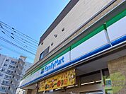 ファミリーマート札幌南5条西20丁目店 118m