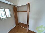 寝室の収納です。部屋がすっきり片付きます。