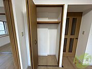 収納スペースがもう一つ。荷物が多くても安心です！