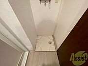 洗濯機はこちらの脱衣所に置くことができます！