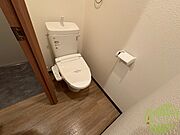 トイレです。ウォシュレット付を探している方、おすすめです！