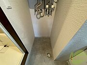 洗濯機はこちらの専用スペースに置けます！