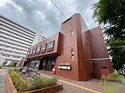札幌市北区役所 823m