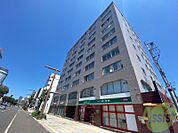 まいばすけっと南5条西10丁目店 148m