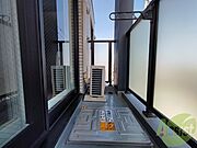 バルコニーです。天気の良い日には外干しができます！