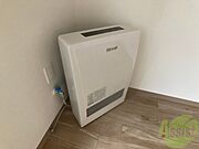 ガス暖房です。札幌の寒い冬もこれで大丈夫！