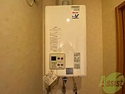給湯器は簡単操作で温度調整ができますよ。