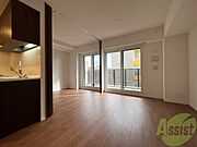 明るいお部屋は気持ちよく過ごせそうですね。