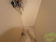 もちろん洗濯機置場は室内にあるので、いつでも洗濯できますよ