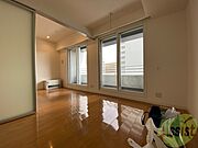 広々していて使いやすい洋室になっていました！