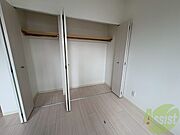 寝室の収納です。部屋がすっきり片付きます。