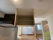 キッチン上の収納もたっぷり入るので、すっきり片付きます。