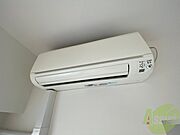 エアコンもあり暑い夏もこれで快適ですよ～