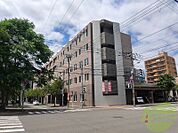 医療法人菊郷会愛育病院 247m