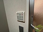浴室乾燥機付きのお風呂です！快適に使えそうですね。