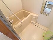 お風呂になります。一日の疲れを癒してくださいね。