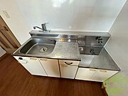 キッチンは調理スペースもあり料理がはかどりそうです。