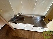 キッチンは調理スペースもあり料理がはかどりそうです。