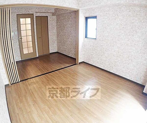 画像4:広めで仕切れるお部屋です。