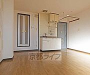 閑静な住宅街に建つ学生さんにオススメのワンルームです。