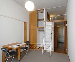 レオパレス伸和 103 1階1Kのリビング/ダイニング