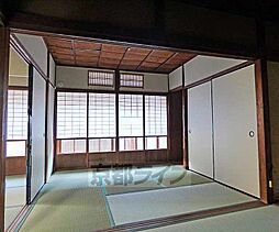 居間