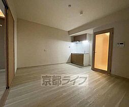 京都市営烏丸線 五条駅 徒歩15分の賃貸マンション 1階1LDKのリビング/ダイニング