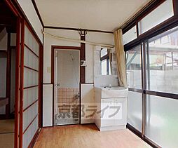 居間
