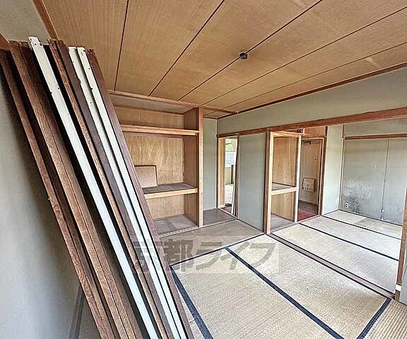 寝室