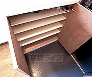 下駄箱完備の玄関です
