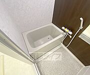 鏡のある便利なお風呂