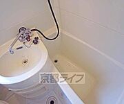 ゆったり浸かれるお風呂です