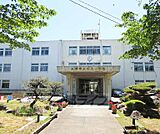 晴嵐小学校まで182m